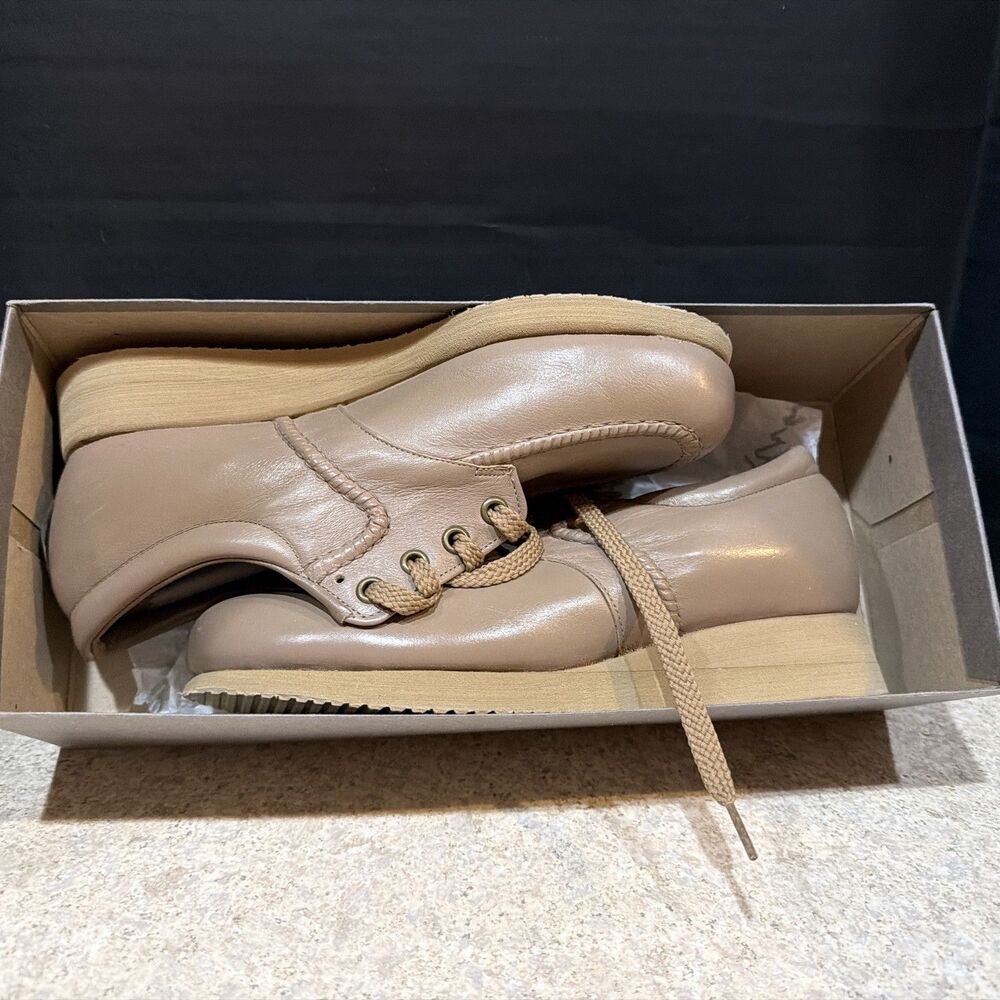 Pw minor womens shoes sz 6 1/2 in box.  code 31178 - contessa leather